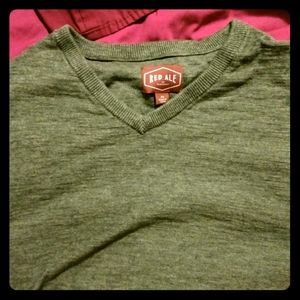 Men's green V neck sweater XL